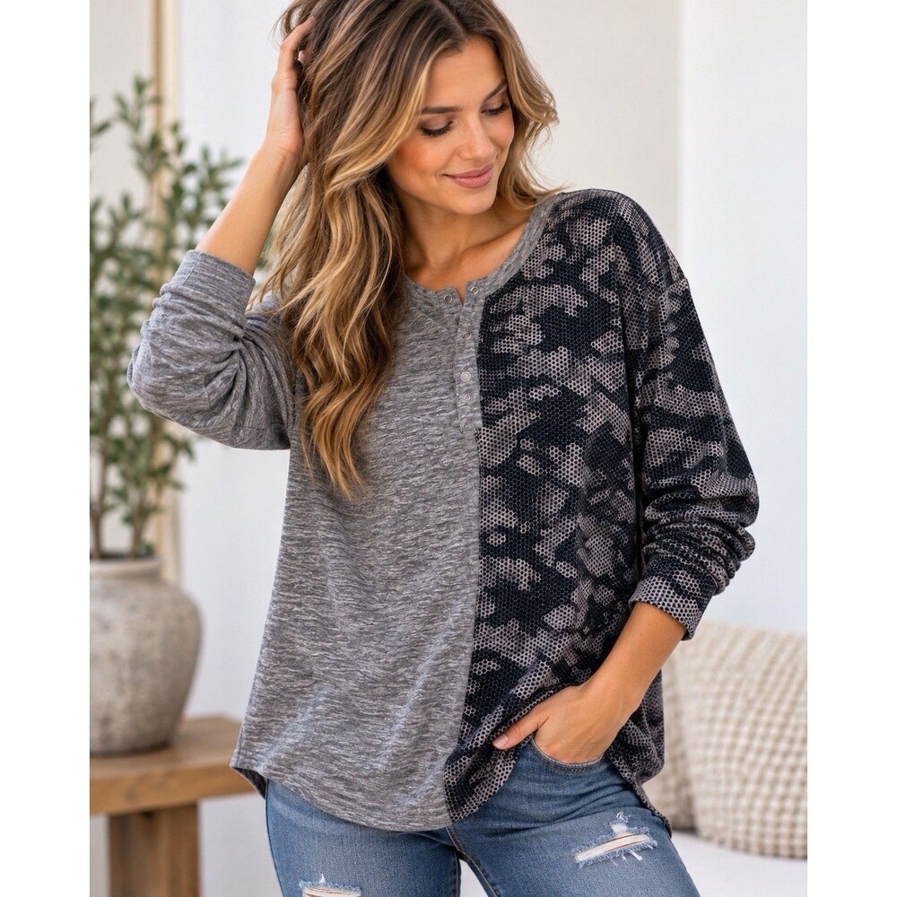 Spyder Heather Gray Active Top Oversized S Soft Camouflage MSRP $68